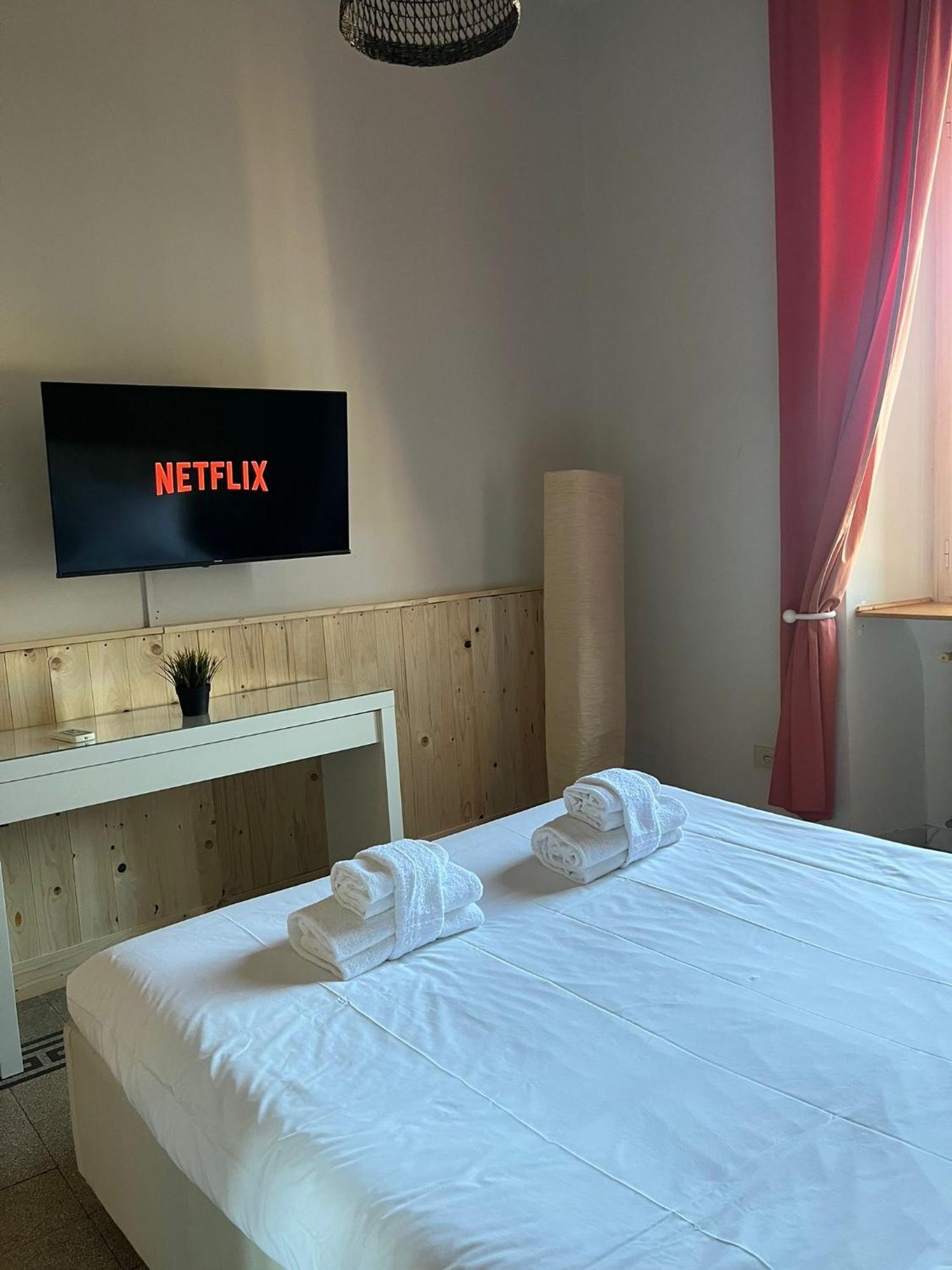 Wake Up To St Peter S - Spectacular Vatican View Apartment — Photos 1